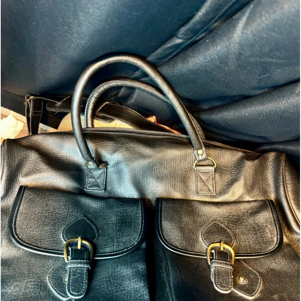 Pierre Cardin Black Faux Leather Duffle Bag Weekend Travel Overnight Carry On
